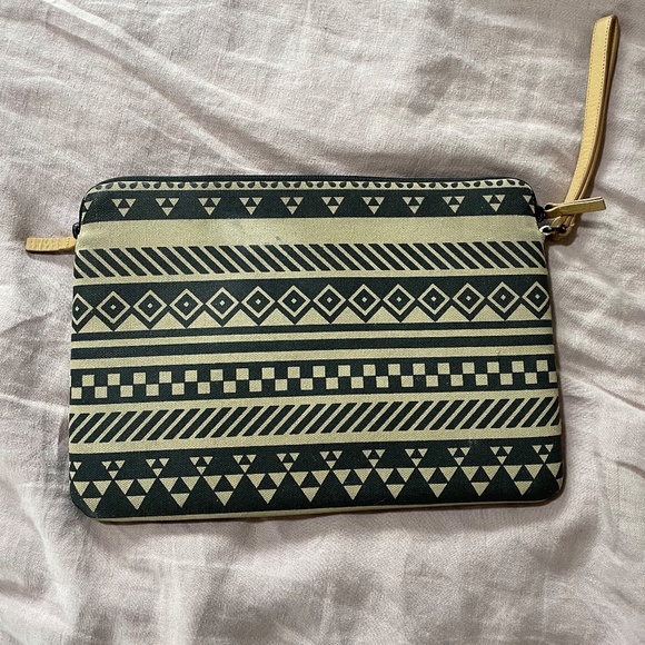 Laptop/tablet case ~12x9 - Picture 2 of 6